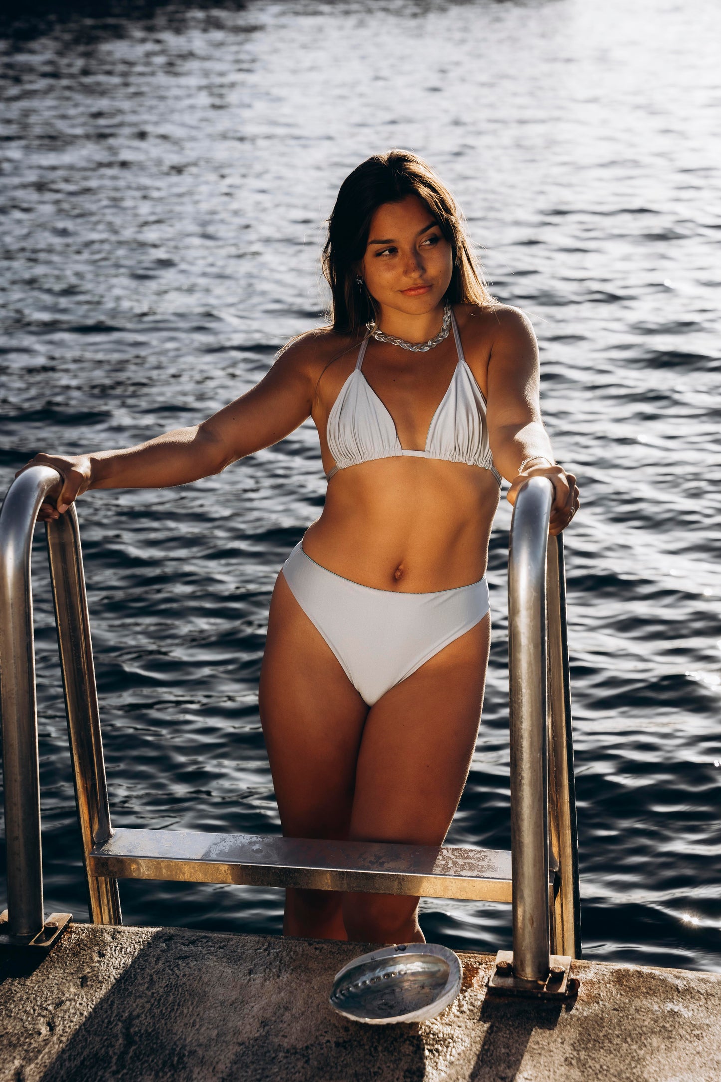;;;Bikini string taille haute;;