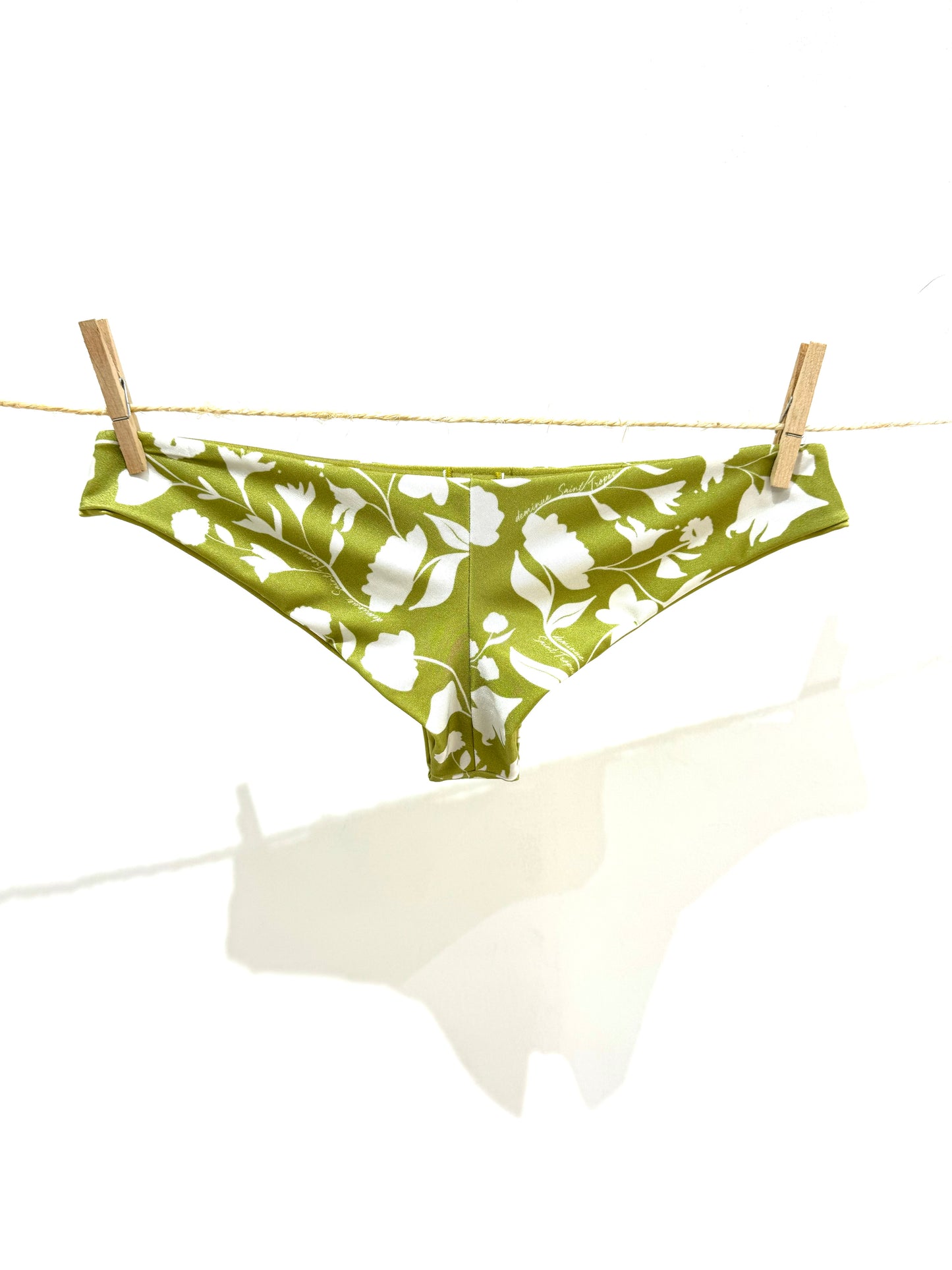 Bikini tanga vert satiné;;