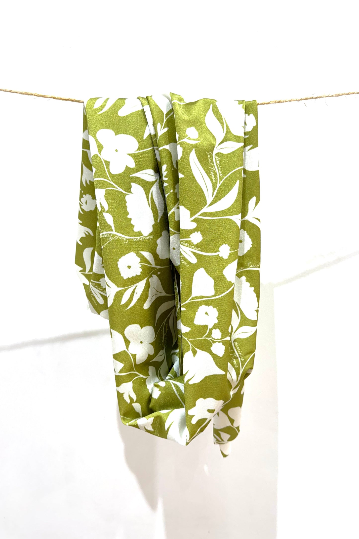 paréo vert blanc satin