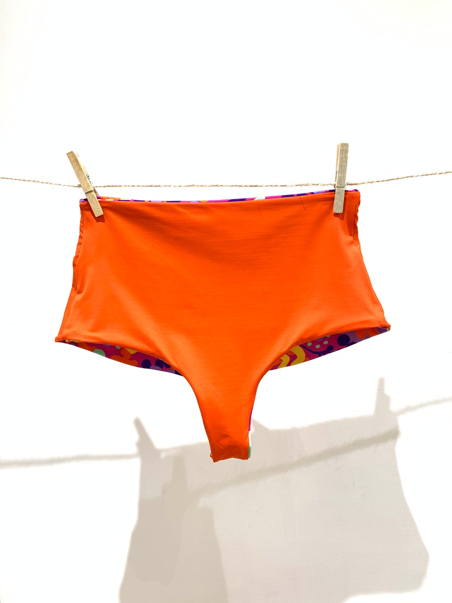 Maillot de bain shorty hawai;Bikini taille haute orange;Maillot de bain Pinup;;