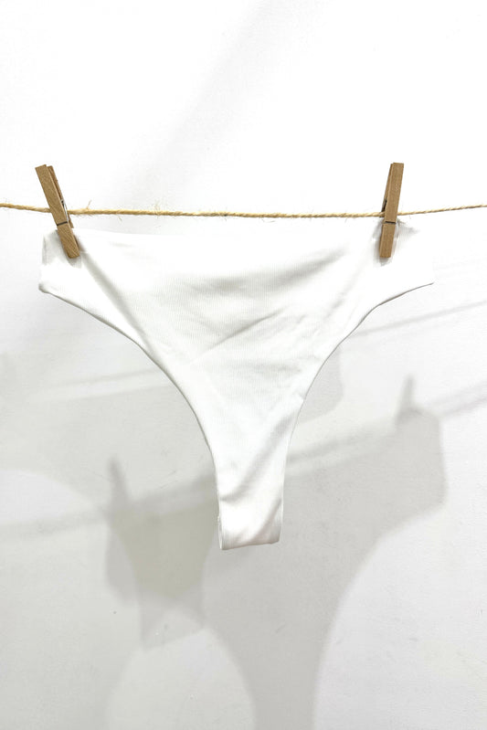 Jad Blanc — String taille haute côtelé blanc